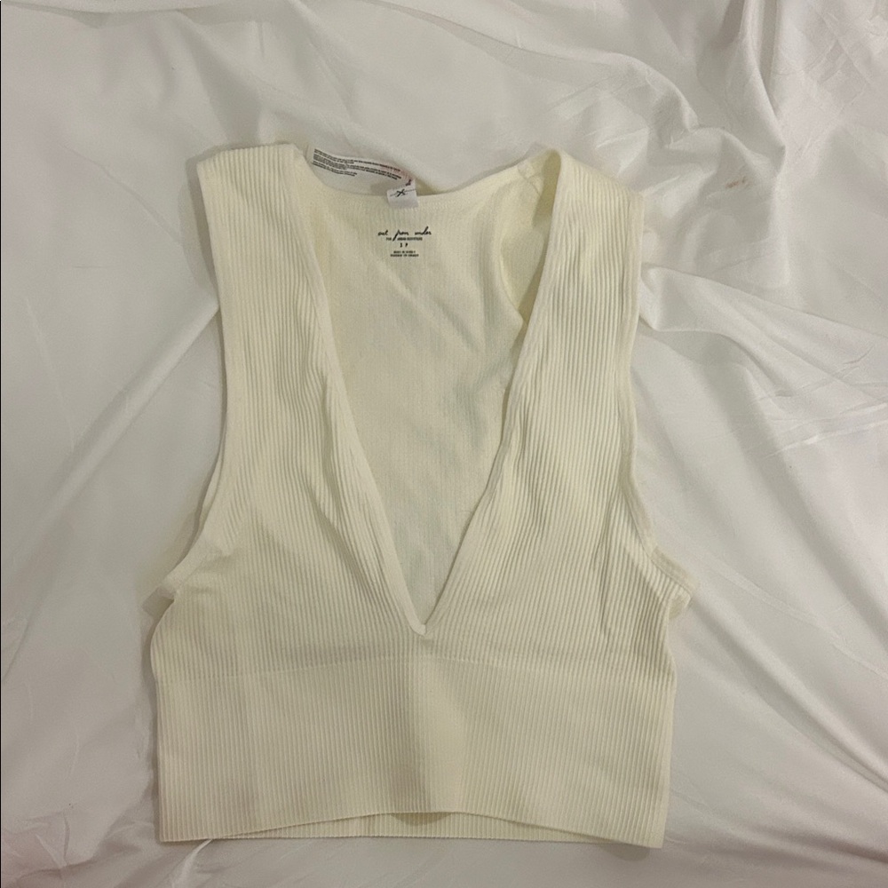 UO Out From Under Ribbed V-Neck Sleeveless Crop Top - Cream